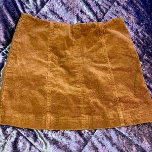 brown ribbed skirt